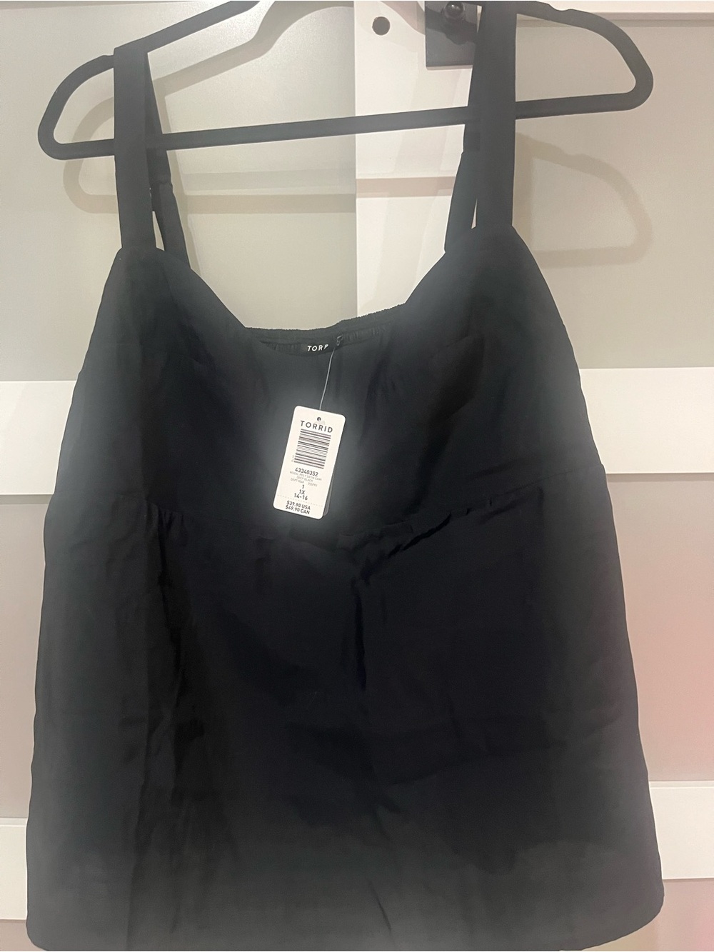 torrid Black Square-Neck Tank with Wide Straps